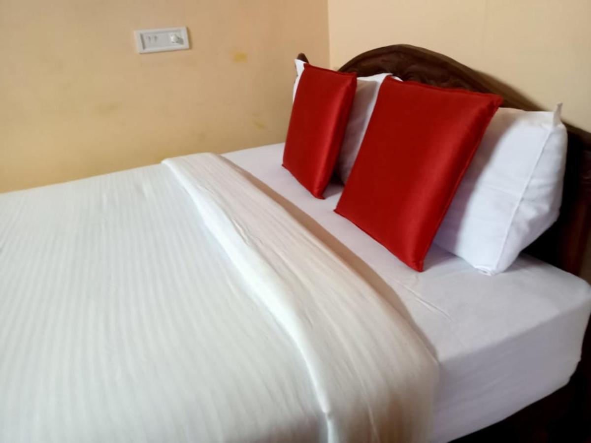 Mangalappillil Homestay Munnar Buitenkant foto