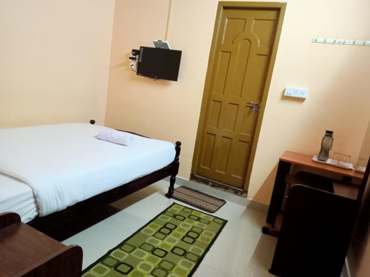Mangalappillil Homestay Munnar Buitenkant foto