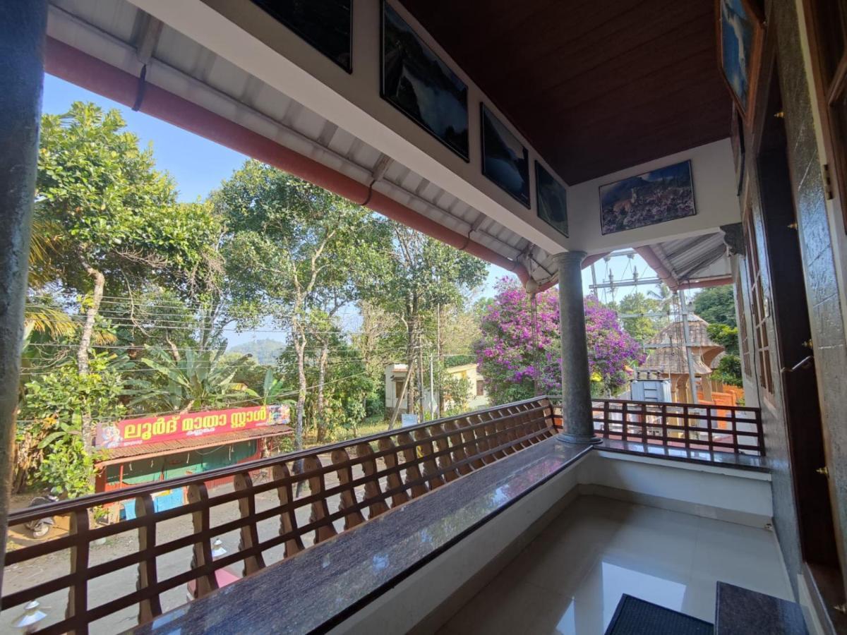 Mangalappillil Homestay Munnar Buitenkant foto
